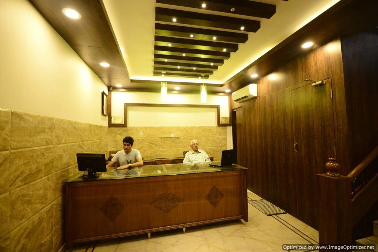Hotel Mehra Inn Amritsar Exterior photo